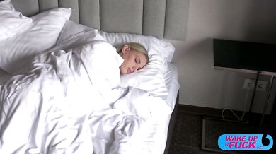 Wake up n Fuck - Lexie Star - Beautiful Ass Lexie Star Takes Double Penetration / 06.03.2026