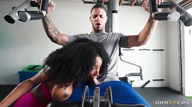 Brazzers - Sarai Minx - Mike Ox - Muscular Black Guy Fucks Athletic Latina MILF in Garage / 02.12.2025