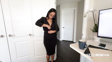 iLovePOV - HayleyXYZ - HayleyXYZ My Naughty Office Assistant / 02.11.2025
