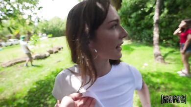 He's Got Rizz - Lucas Frost - Tess Thompson - Lucas Frost Gets Blowjob from Tess Thompson in Bucket Golf / 11.10.2025